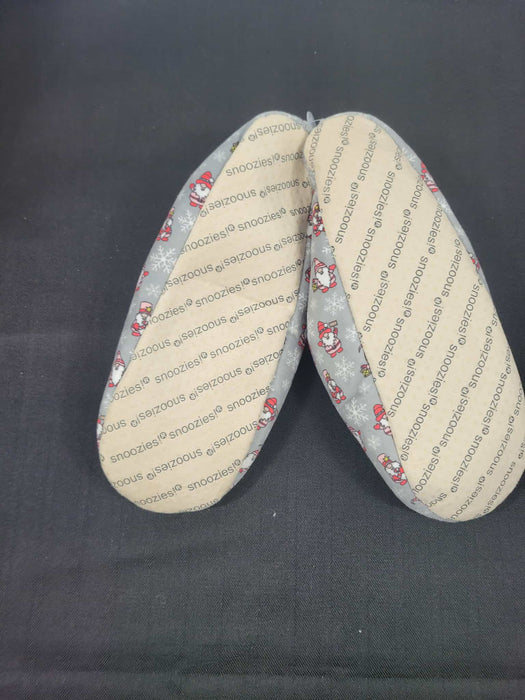 Accessories - Snoozies Slippers Santa and Snowflake Gnomes