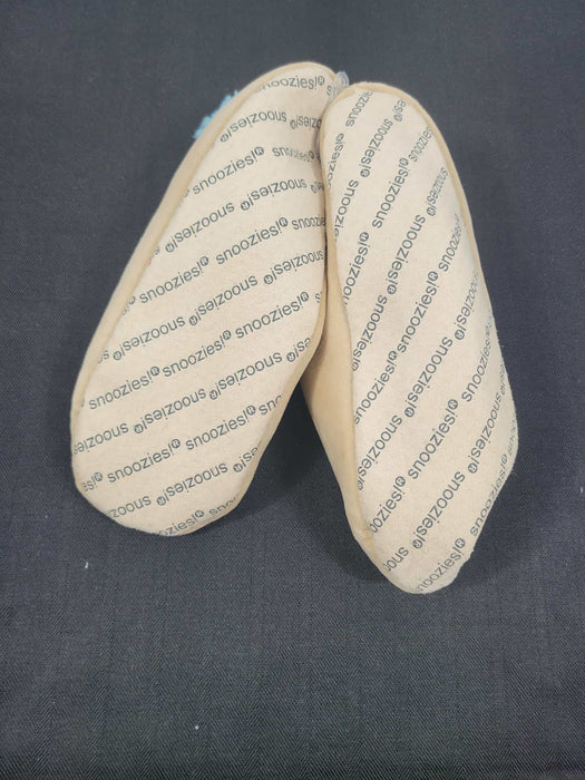 Accessories - Snoozies Slippers Seal and Bucket of Fish