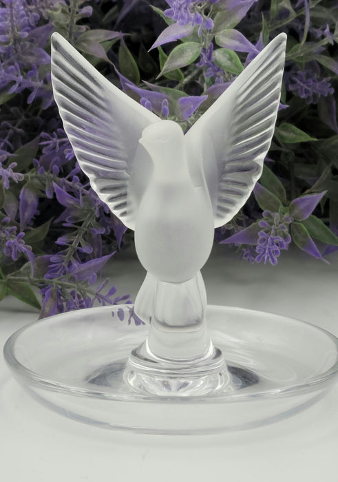 Lalique Crystal Thaile Dove Wings Spread Motif Trinket Ring Pin Nut Dish France