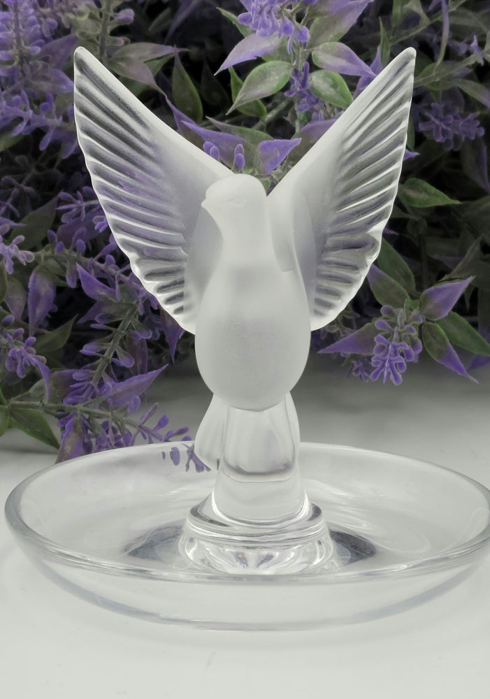 Lalique Crystal Thaile Dove Wings Spread Motif Trinket Ring Pin Nut Dish France