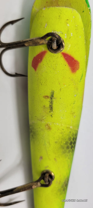 GREEN, YELLOW BLACK AND RED 3 HOOK WOOD 9.5" LURE-- MUSKIE, SALMON, LARGE BASS AND OTHER LARGE FISH