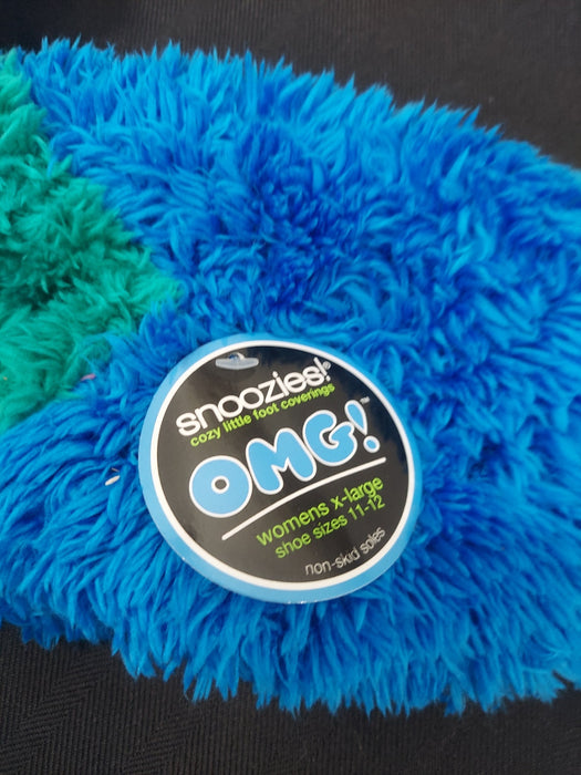 Snoozies Slippers - Blue and Green XL 11/12