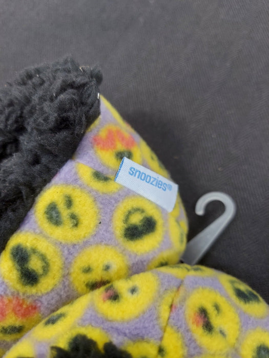 Snoozies Slippers - Emoji Yellow Slippers Medium 7/8