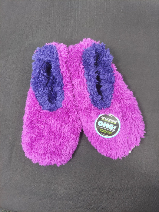 Snoozies Slippers - Light Purple and Dark Purple XL 11/12
