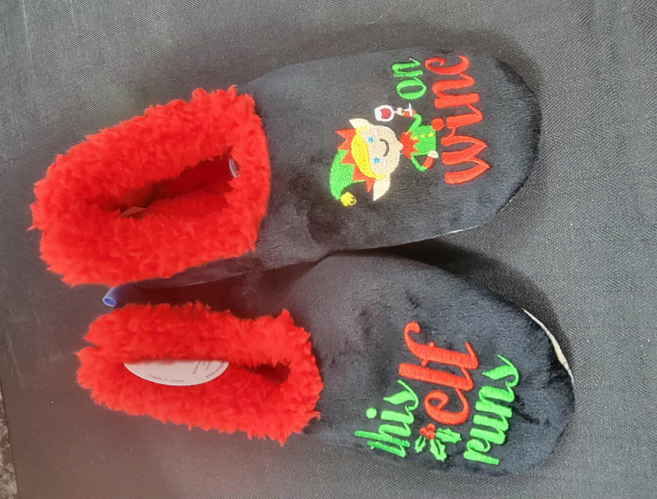 Accessories - Snoozies Slippers -  This Elf Runs on Wine
