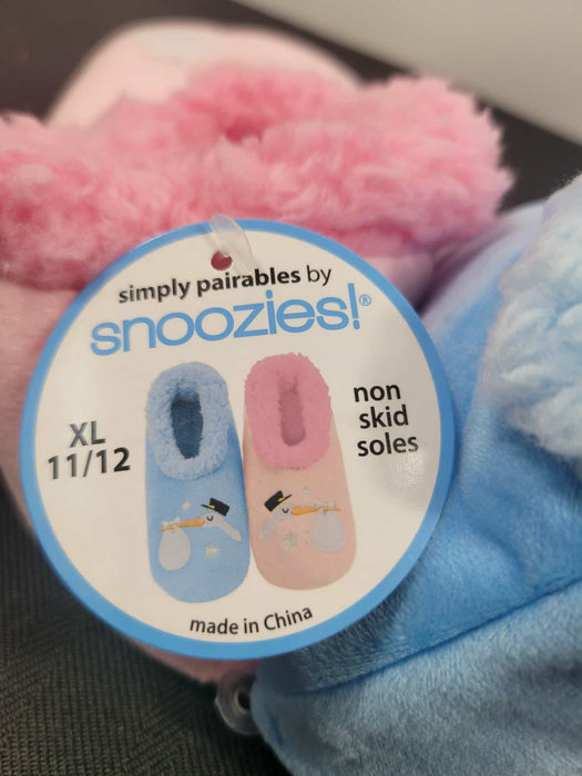 Accessories - Snoozies Slippers - Blue and Pink Stork