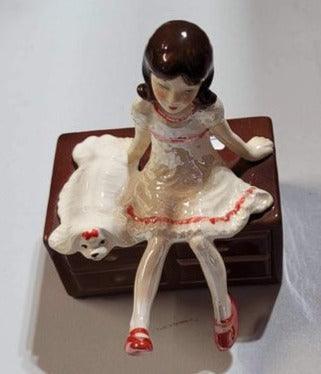 Collectable - Hagen Renaker Girl on Dresser