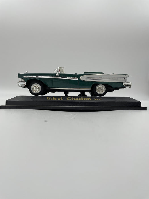 Classic Car - 1958 FORD Thunderbird model car Edsel Citation