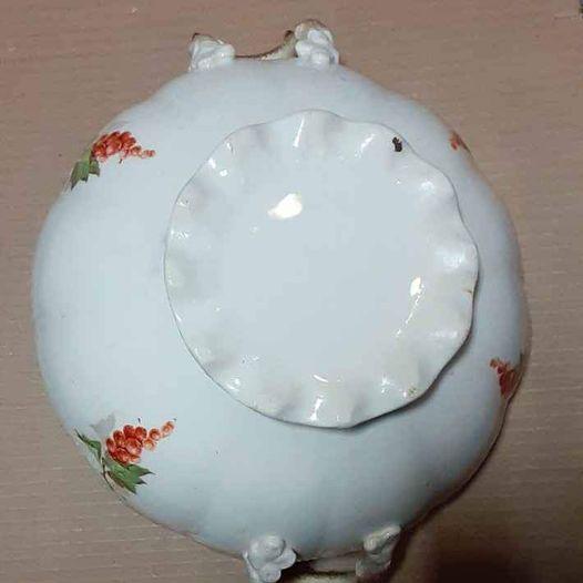 Vintage gold handle scallop edge bowl