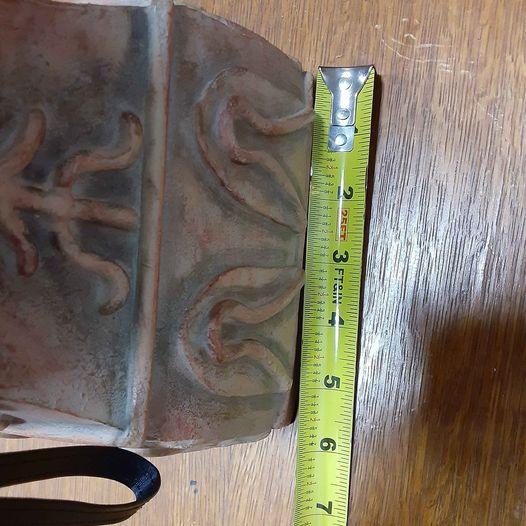 Candle Holder- Decorative scroll Black