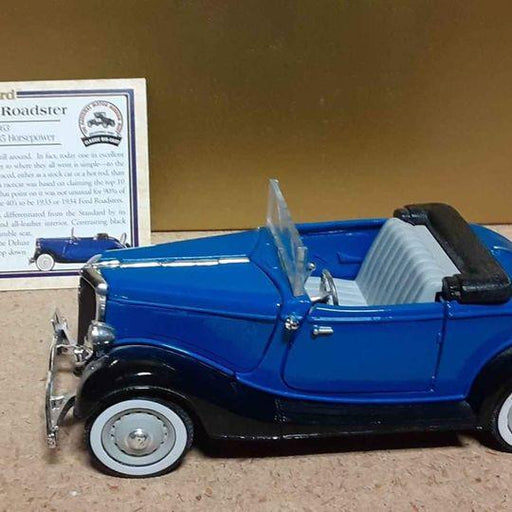 Classic Car - 1934  Ford  v8 deluxe roadster  Model car