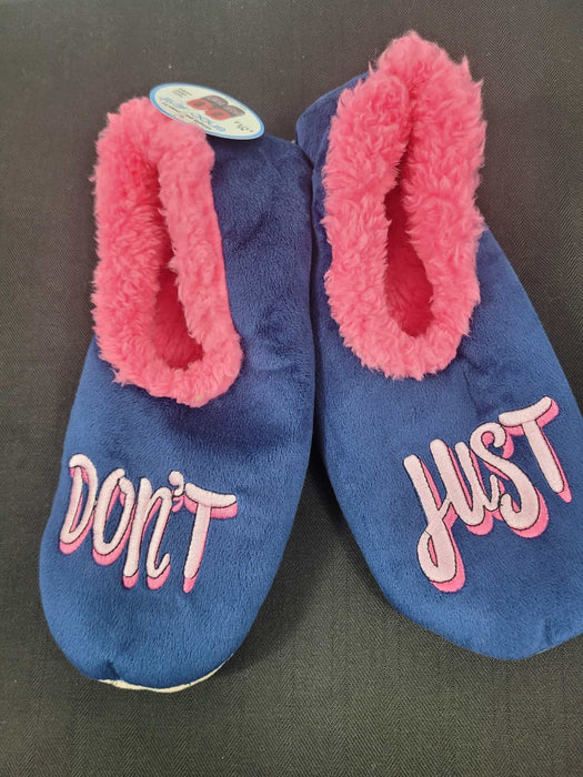 Accessories - Snoozies Slippers - Just Don't