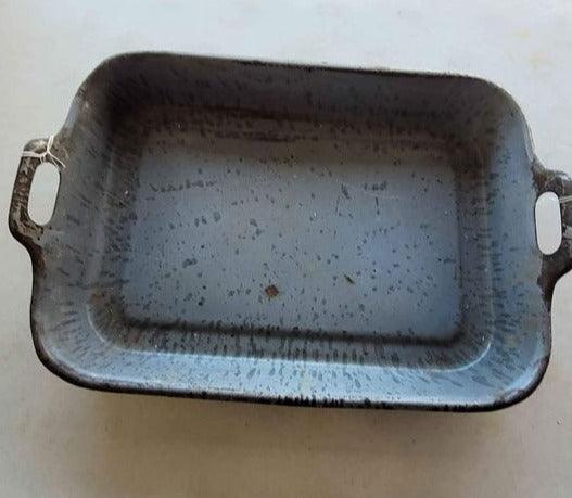 Antique - enamelware 9 x 13 pan
