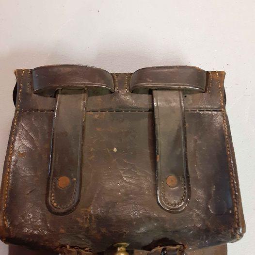 Vintage - Ammo Bag  / Cartridge Box  Leather US Military