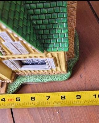 Collectible - Lefton Bradley House 1999 Edition