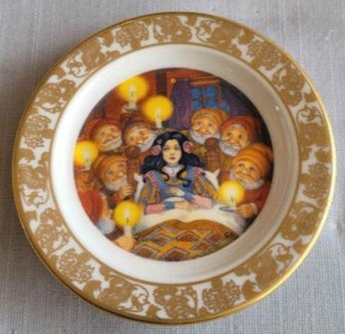 Antique 20 nursery rhyme plates