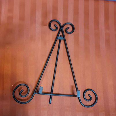 Hardware - Plate Stand with scroll on top and bottom - Black - NEW!