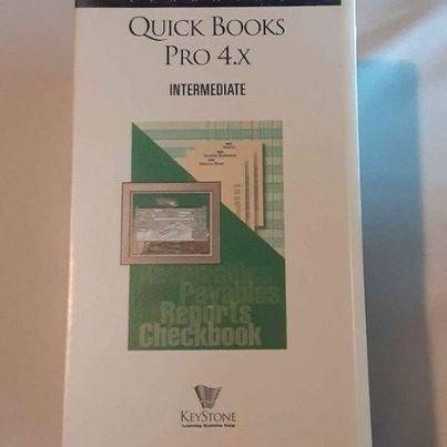 Office - Quick Books pro 4x VHS beginning, advanced, time tracking, intermediate, inventory payroll