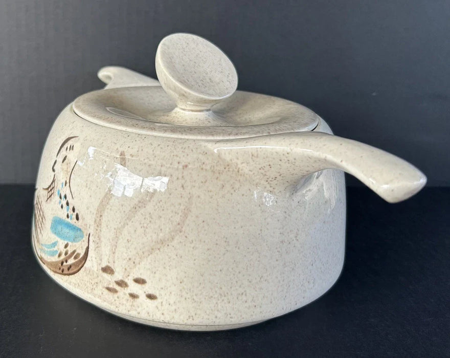 Vintage Red Wing Pottery Bob White Casserole Dish With Lid 2 Quart Mid Century